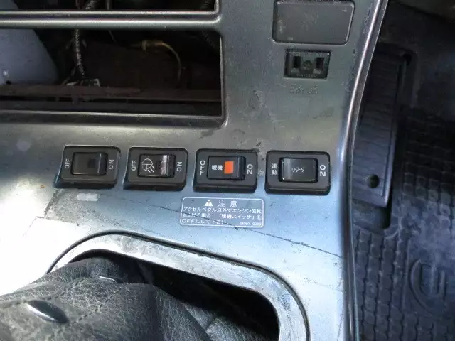 平成14年10月中古大型日産UDビッグサムの画像46