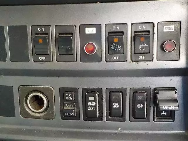 平成20年01月中古大型冷凍バン・ウィング日野日野の画像31