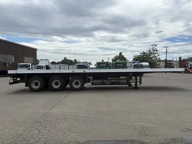 車検:令和8年2月25日 積載:29.1t フルハーフ 12m3軸フラットトレーラー スーパーシングル リフトアクスルの画像4