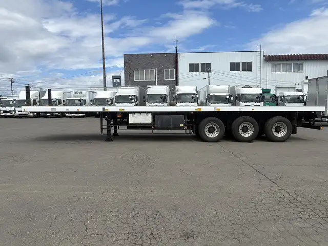 車検:令和8年2月25日 積載:29.1t フルハーフ 12m3軸フラットトレーラー スーパーシングル リフトアクスルの画像8