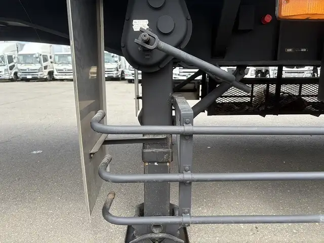 車検:令和8年2月25日 積載:29.1t フルハーフ 12m3軸フラットトレーラー スーパーシングル リフトアクスルの画像10