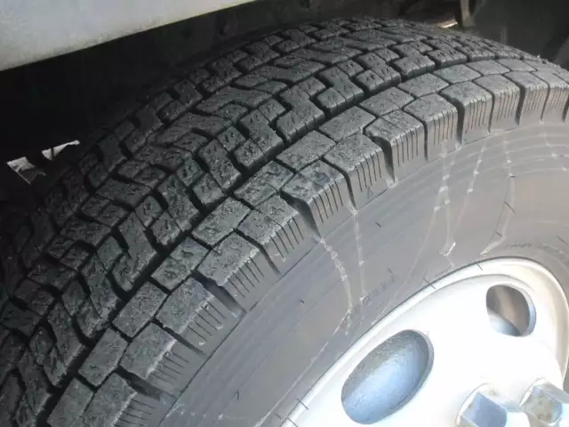 平成14年12月中古大型日野日野の画像7