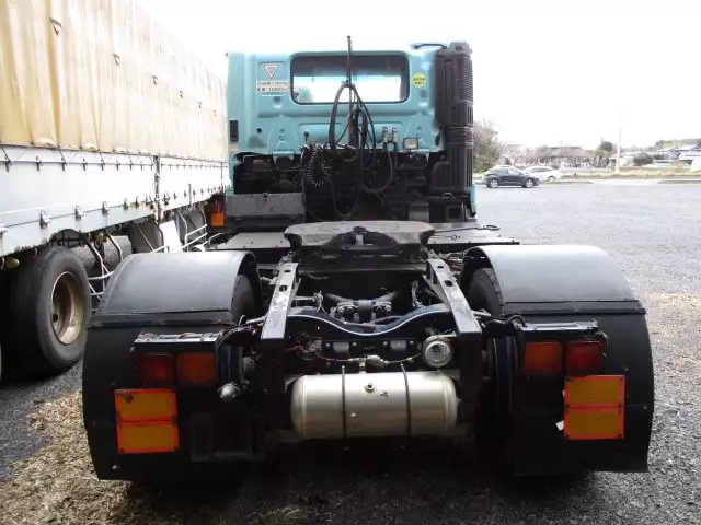 平成16年03月中古大型トラクタヘッド日野トラクタの画像4