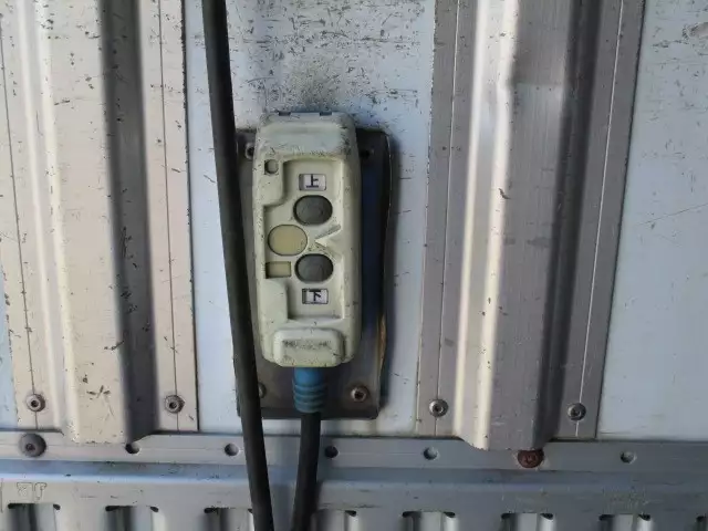 平成25年06月中古中型冷凍バン・ウィング三菱ふそう三菱の画像17