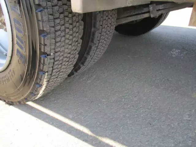 平成25年06月中古中型冷凍バン・ウィング三菱ふそう三菱の画像10