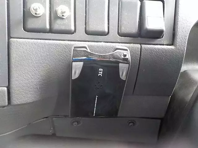 平成25年06月中古大型トラクタヘッドボルボボルボの画像28