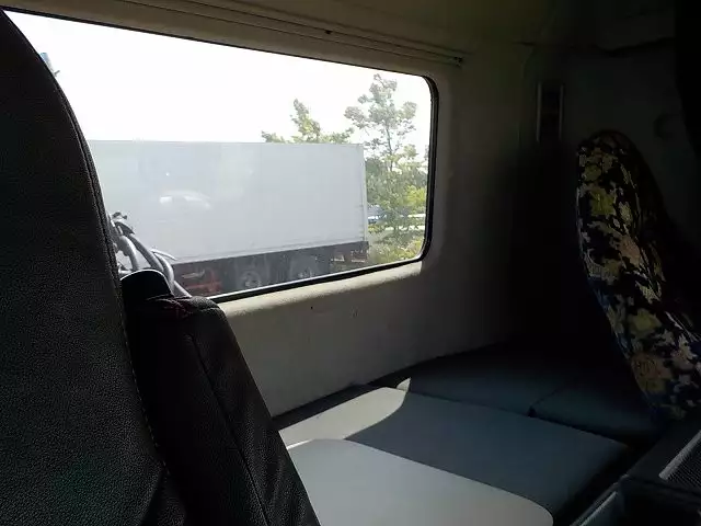 平成24年10月中古大型トラクタヘッド三菱ふそう三菱の画像37