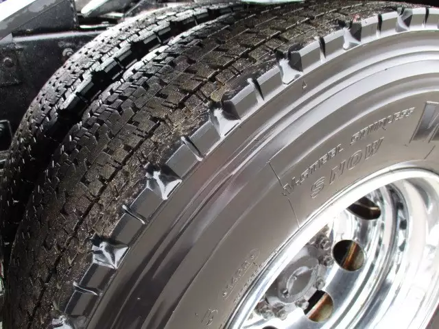 平成24年12月中古大型トラクタヘッド三菱ふそう三菱の画像9