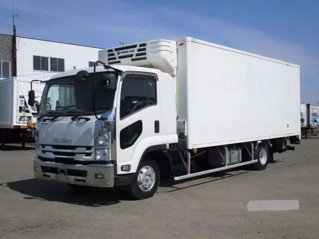 平成26年11月中古中型冷凍バン・ウィングいすゞいすゞの画像1