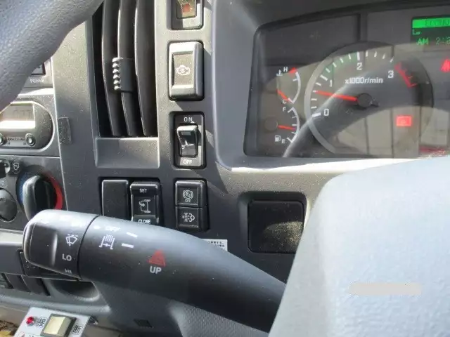 平成26年11月中古中型冷凍バン・ウィングいすゞいすゞの画像26