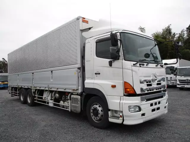 平成25年09月中古大型日野日野の画像3