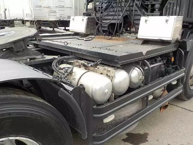 平成19年05月中古大型トラクタヘッド日野日野の画像12