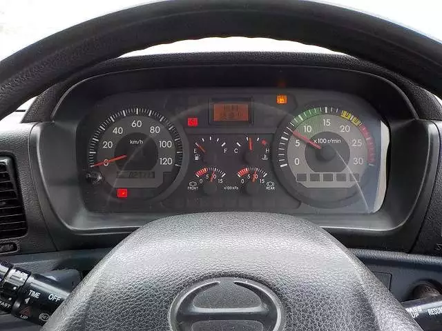 平成19年05月中古大型トラクタヘッド日野日野の画像26