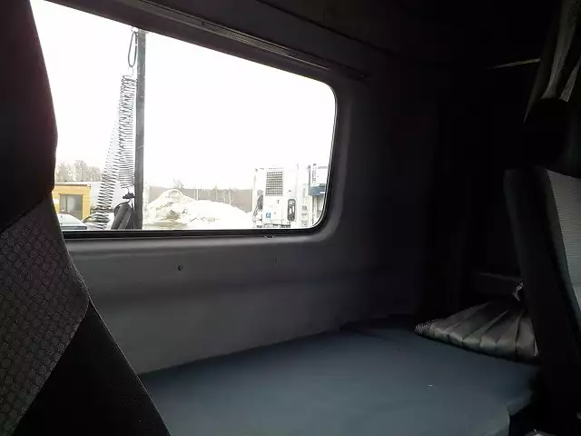 平成19年05月中古大型トラクタヘッド日野日野の画像32