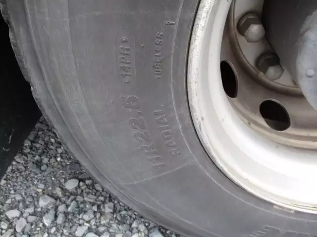 平成27年06月中古大型トラクタヘッドボルボボルボの画像11