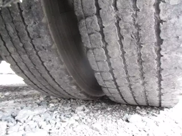 平成27年06月中古大型トラクタヘッドボルボボルボの画像12