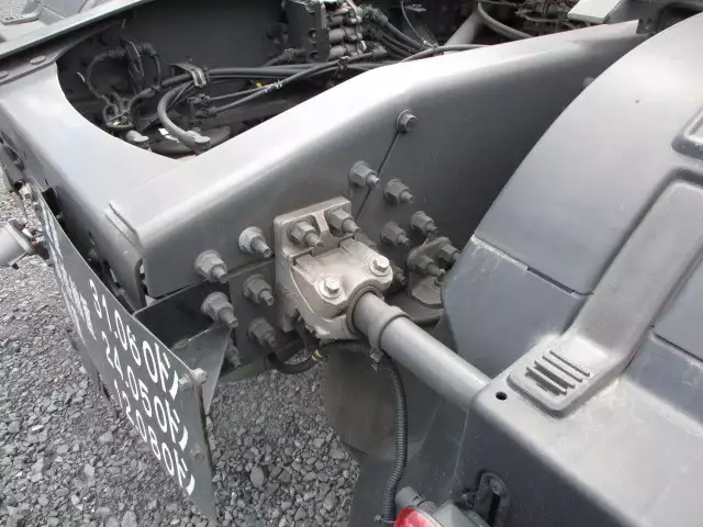 平成27年06月中古大型トラクタヘッドボルボボルボの画像14