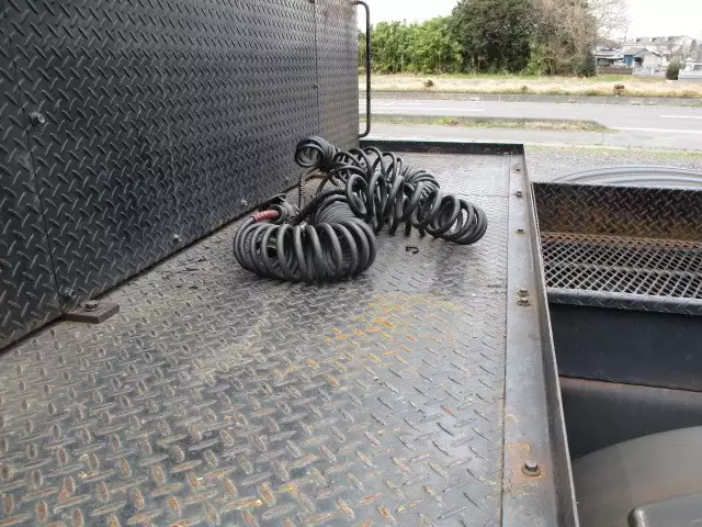 平成27年06月中古大型トラクタヘッドボルボボルボの画像18