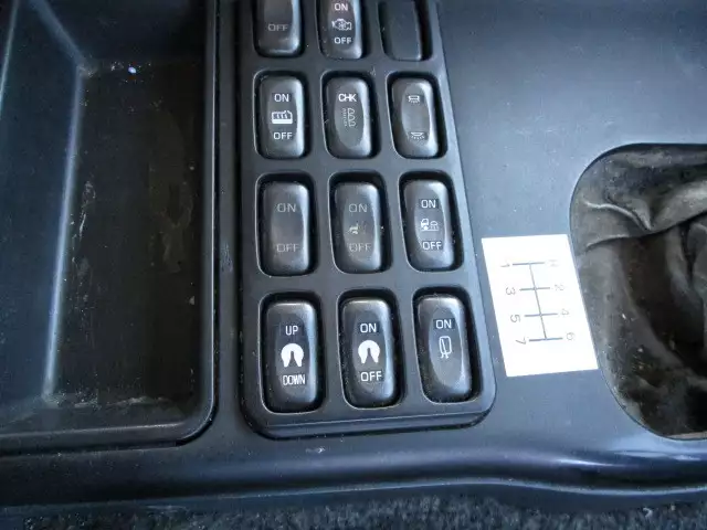 平成15年03月中古大型トラクタヘッド三菱ふそう三菱の画像31