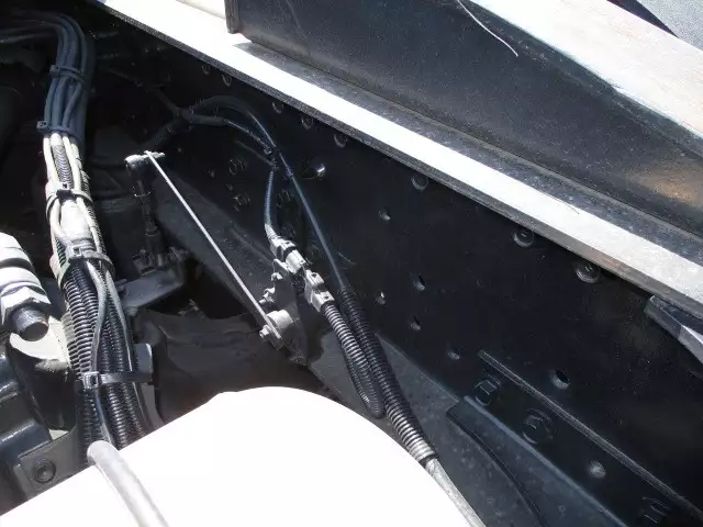 平成23年05月中古大型トラクタヘッド日野日野の画像14