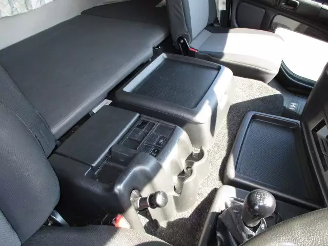 平成23年05月中古大型トラクタヘッド日野日野の画像23