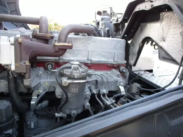 平成23年05月中古大型トラクタヘッド日野日野の画像31