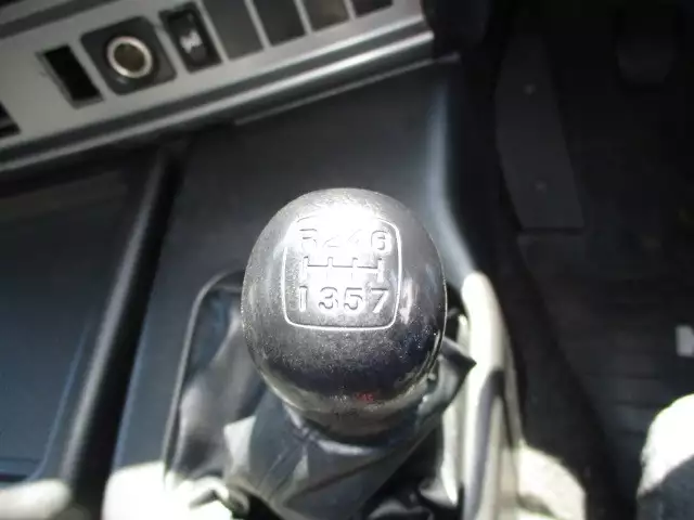 平成23年05月中古大型トラクタヘッド日野日野の画像48