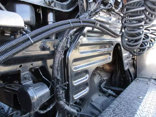 平成23年05月中古大型トラクタヘッド日野日野の画像9