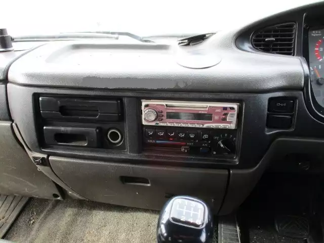 平成08年12月中古増トン日産UDニッサンディーゼルの画像30