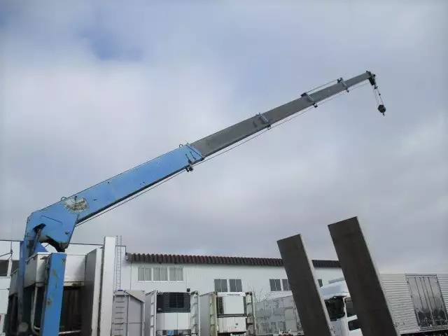 平成08年12月中古増トン日産UDニッサンディーゼルの画像39