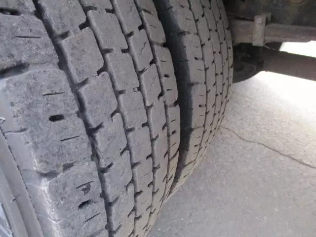 平成08年12月中古増トン日産UDニッサンディーゼルの画像10