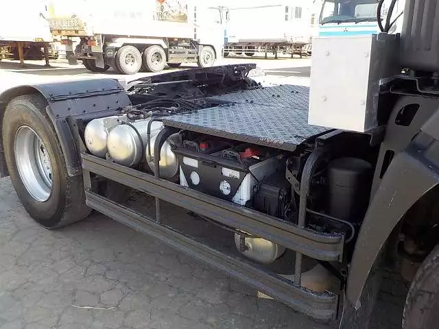 平成21年11月中古大型トラクタヘッド日野日野の画像12