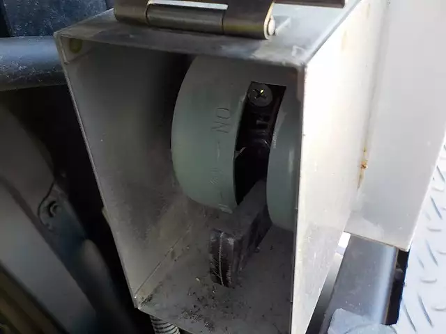 平成21年11月中古大型トラクタヘッド日野日野の画像16