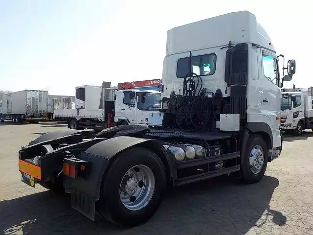 平成21年11月中古大型トラクタヘッド日野日野の画像4