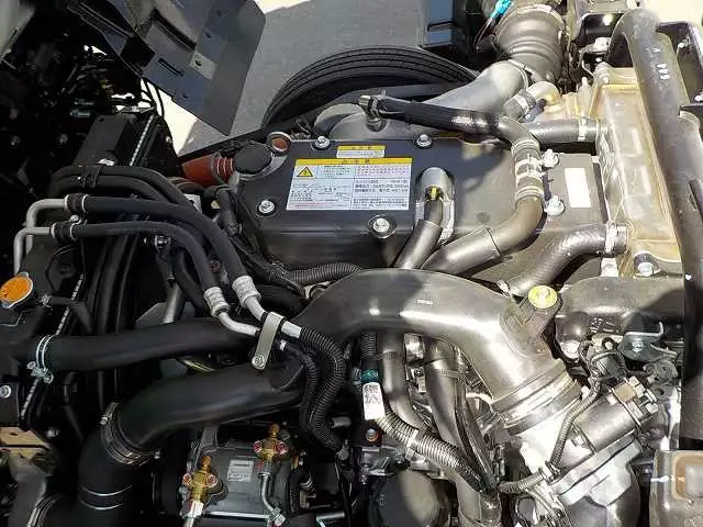 令和01年/平成31年09月中古中型冷凍バン・ウィングいすゞいすゞの画像11