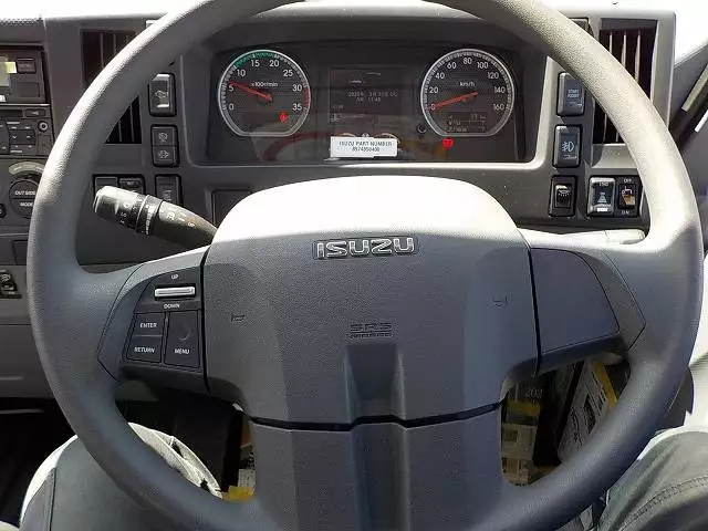 令和01年/平成31年09月中古中型冷凍バン・ウィングいすゞいすゞの画像32