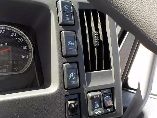 令和01年/平成31年09月中古中型冷凍バン・ウィングいすゞいすゞの画像38