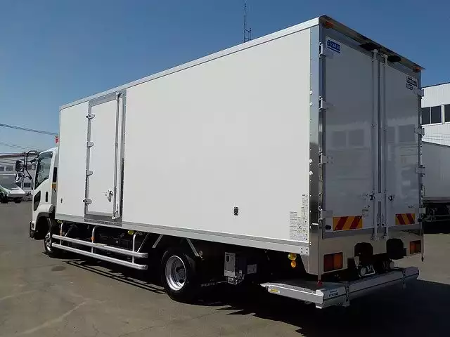 令和01年/平成31年09月中古中型冷凍バン・ウィングいすゞいすゞの画像6