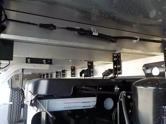 令和01年/平成31年09月中古中型冷凍バン・ウィング日野日野の画像19