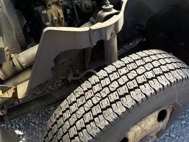 平成24年11月中古小型三菱ふそう三菱の画像11