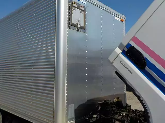 平成24年11月中古小型三菱ふそう三菱の画像15