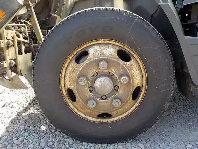 平成24年11月中古小型三菱ふそう三菱の画像9