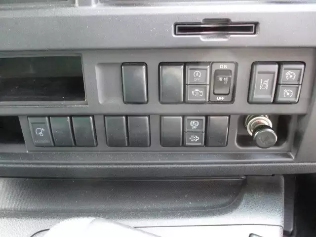 平成28年07月中古大型トラクタヘッドいすゞいすゞの画像25