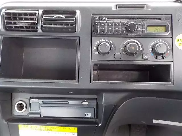 平成23年02月中古大型トラクタヘッド三菱ふそう三菱の画像35