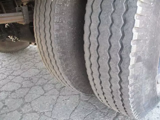 平成15年09月中古中型日産UDニッサンディーゼルの画像12