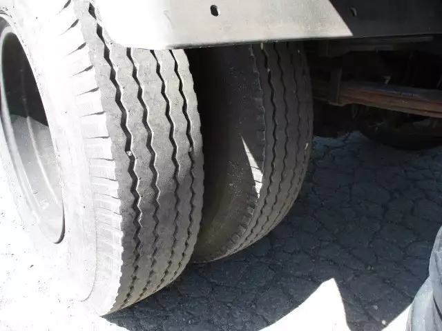 平成15年09月中古中型日産UDニッサンディーゼルの画像10