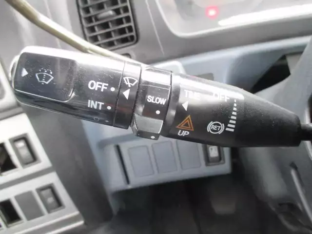 平成17年02月中古大型トラクタヘッド日野日野の画像14