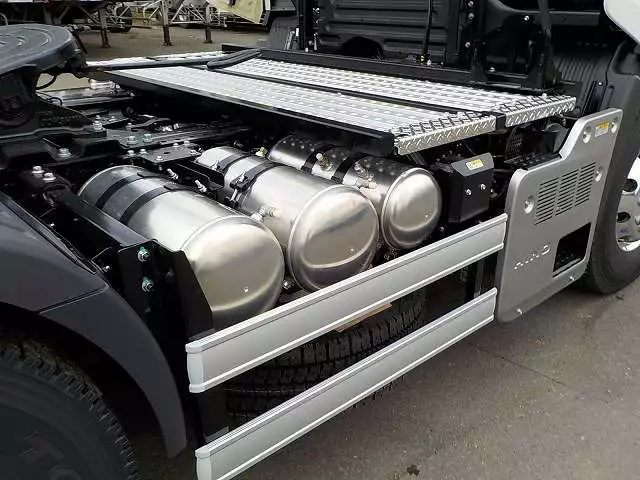 令和01年/平成31年11月中古大型トラクタヘッド日野日野の画像14