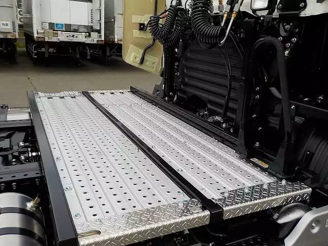 令和01年/平成31年11月中古大型トラクタヘッド日野日野の画像15