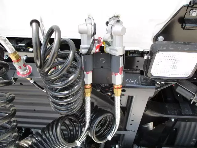 令和01年/平成31年10月中古大型トラクタヘッド日野日野の画像16